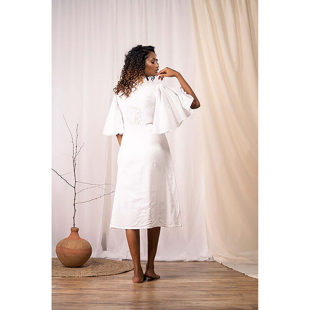 Taraasi A Blooming Flower' Off White Mulmul Cotton Dress