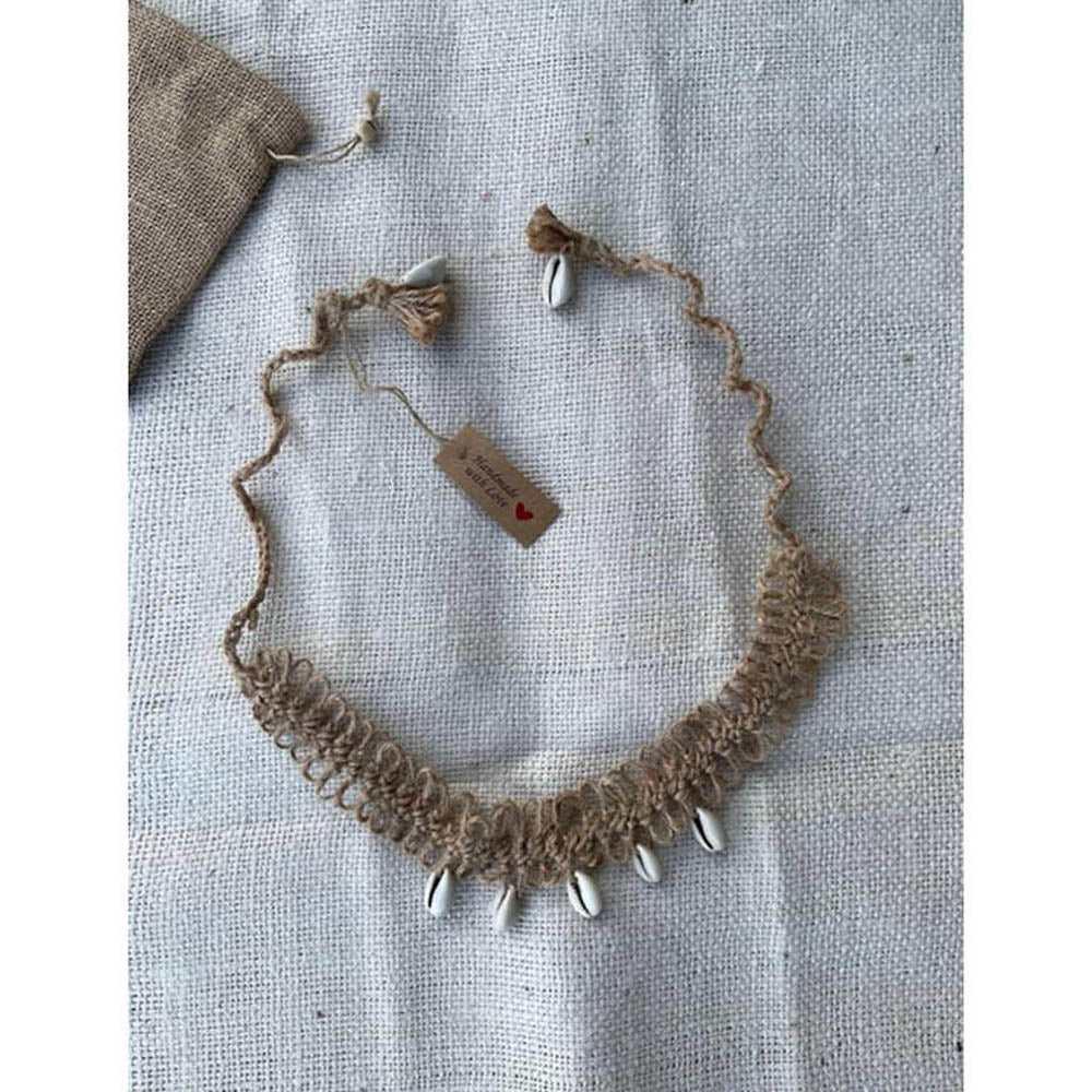 Taraasi Handmade Jute Bracelet