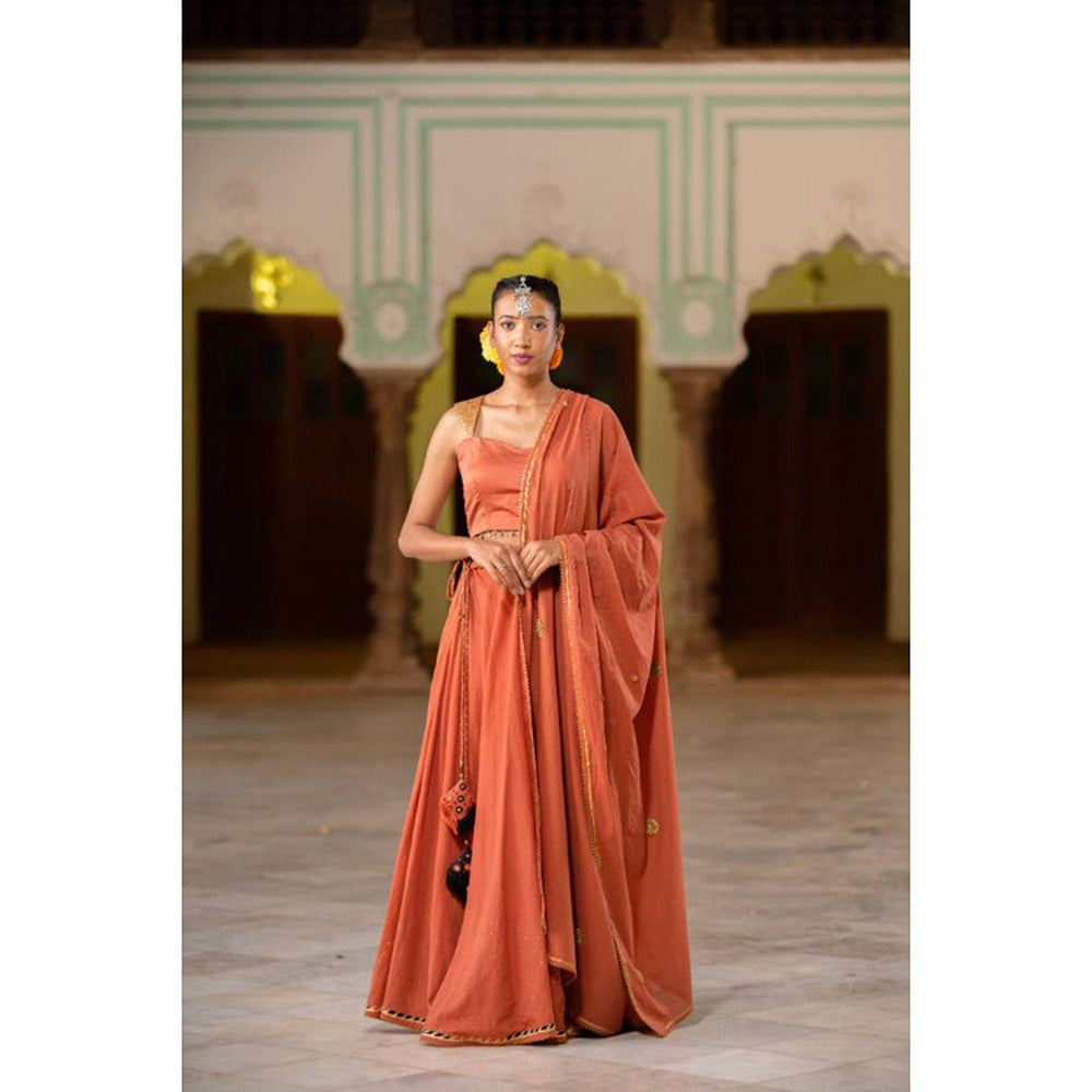 Taraasi SAANJH' Rust Mulmul Cotton Dupatta