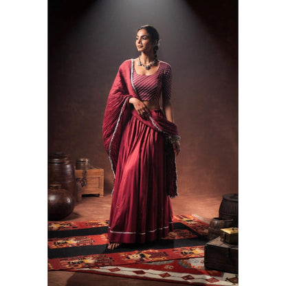 Taraasi Maroon Mulmul Cotton Crinkled Dupatta