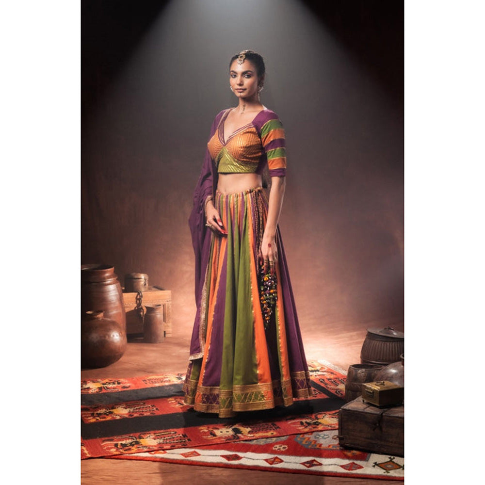 Taraasi Wine Mulmul Cotton Dupatta