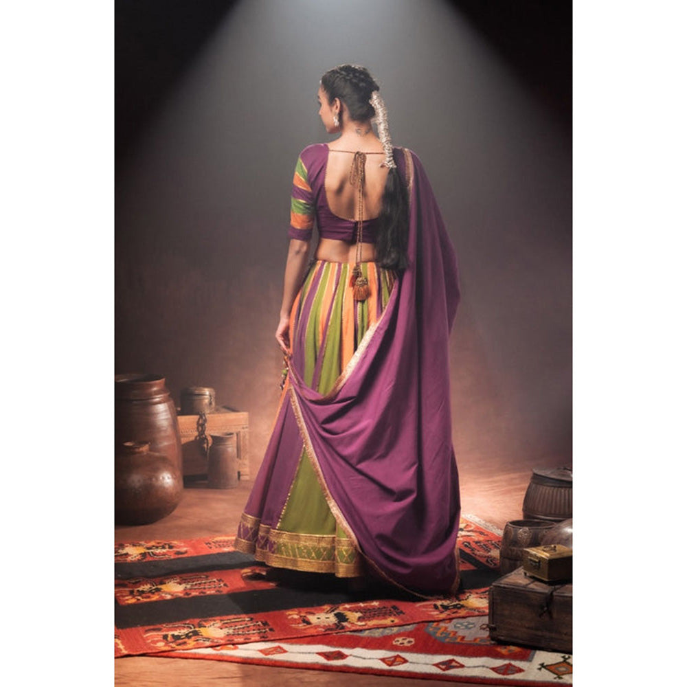 Taraasi Wine Mulmul Cotton Dupatta