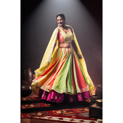 Taraasi Lime Yellow Mulmul Cotton Dupatta