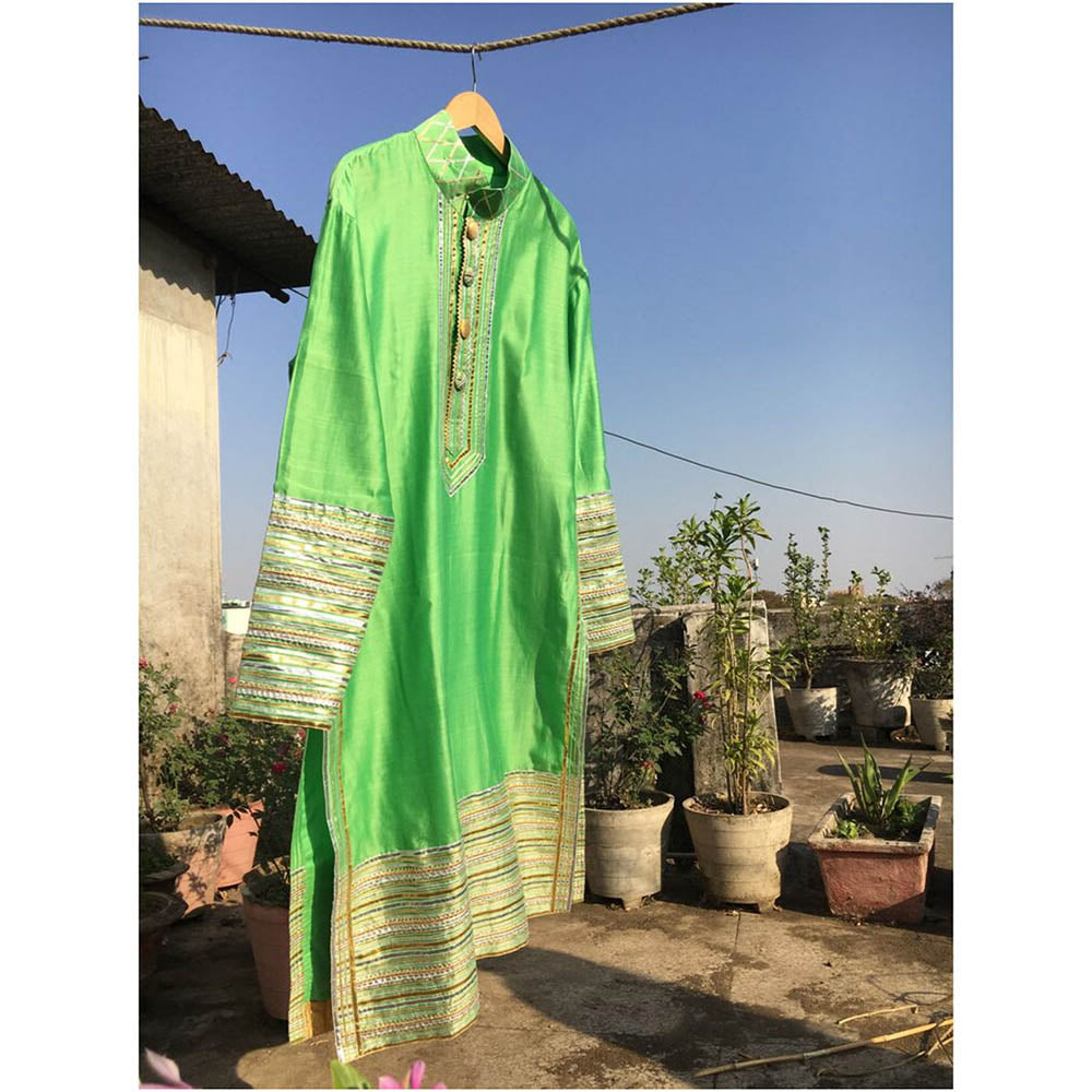 Taraasi CHAMKEELA' Handloom Chanderi Silk Kurta
