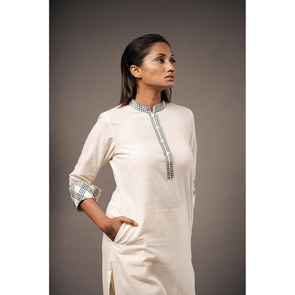 Taraasi THE PRISM' Ivory Organic Cotton Kurta
