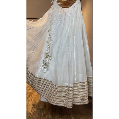 Taraasi Jugnu White Handloom Chanderi Silk Kalidar Ghaghara Skirt