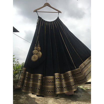 Taraasi Noorjahan Black Mulmul Cotton Kalidar Ghaghara Skirt
