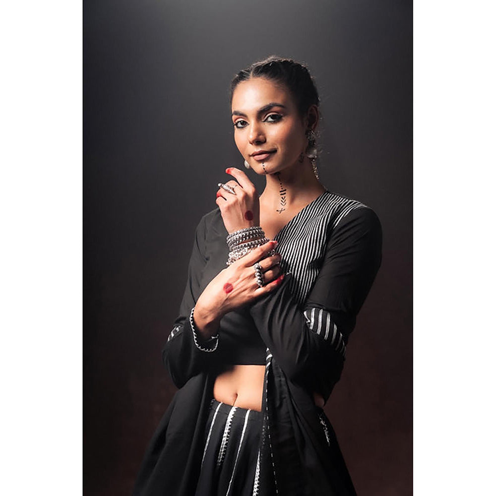 Taraasi Husnara Black Mulmul Cotton Kalidar Ghaghara Skirt