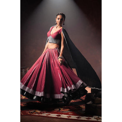 Taraasi Man Mohini Maroon Double Layered Mulmul Cotton Kalidar Ghaghara Skirt