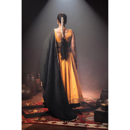 Taraasi Swarnika Mustard Double Layered Mulmul Cotton Ghaghara Skirt