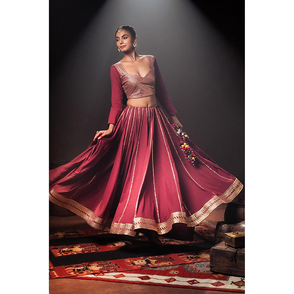 Taraasi Komolika Maroon Mulmul Cotton Kalidar Ghaghara Skirt