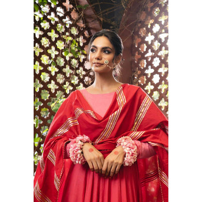 Taraasi Dilruba' Pink and Maroon Ombre Mulmul Cotton Anarkali