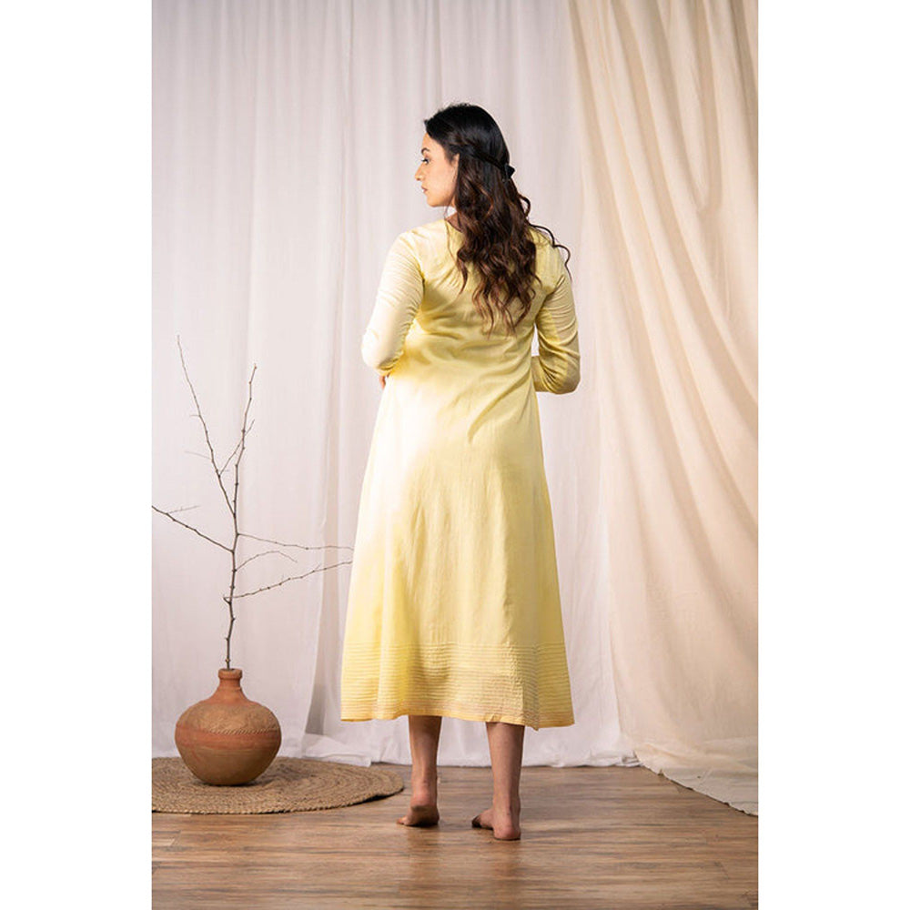 Taraasi Wrap Me In' Pastel Yellow Mulmul Cotton Dress