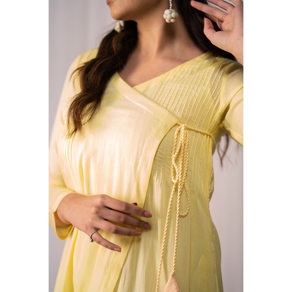 Taraasi Wrap Me In' Pastel Yellow Mulmul Cotton Dress