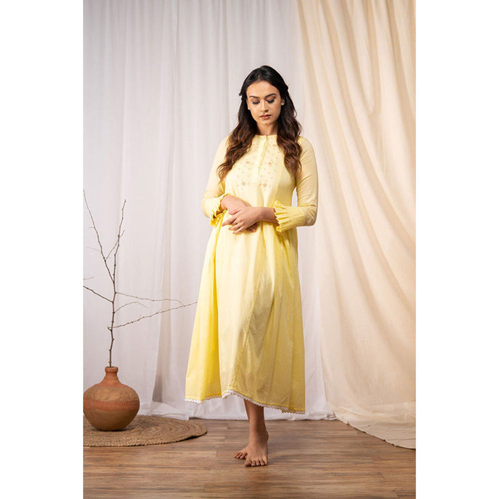 Taraasi Eternal Sunshine' Pastel Yellow Mulmul Cotton Dress