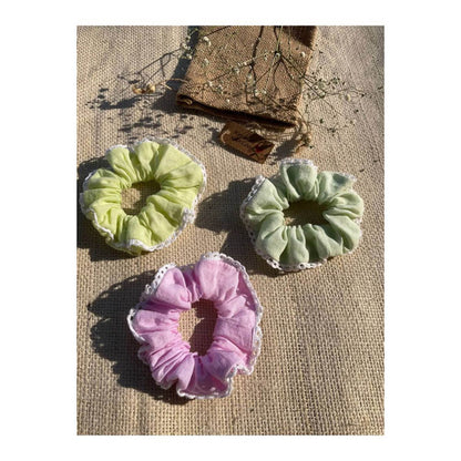 Taraasi Zero Waste Mulmul Scrunchies (Pack of 3)