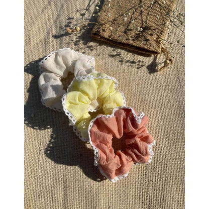 Taraasi Zero Waste Mulmul Scrunchies (Pack of 3)