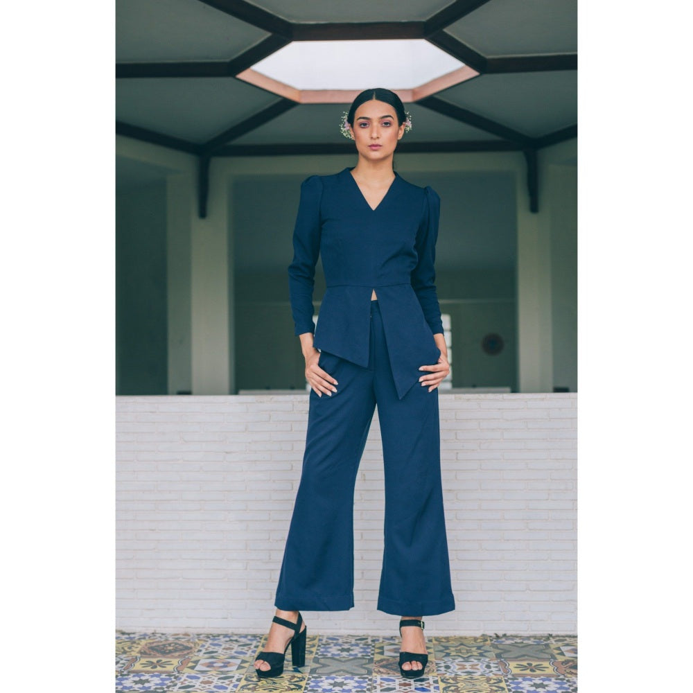 Tarini Vij Navy Blue Sekhmet Co-Ord (Set of 2)