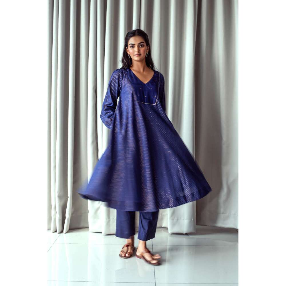 Taro India Blue & Gold Anarkali Kurta (Set of 3)
