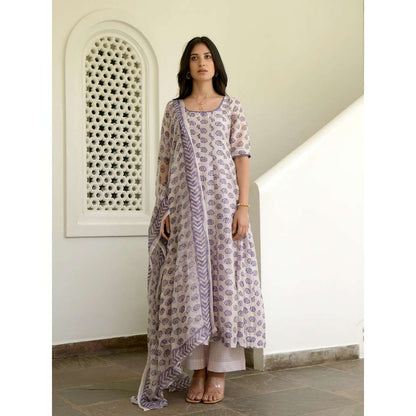 Taro india Plum Carnation Kurta with Pant and Dupatta (Set of 3)