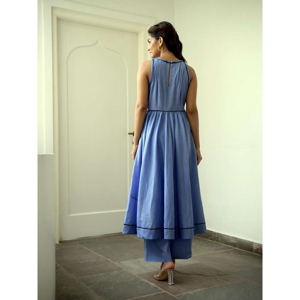 Taro india Persian indigo Kurta with Pant and Dupatta (Set of 3)