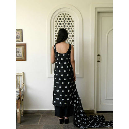 Taro india Queen of Spades Kurta with Pant and Dupatta (Set of 3)