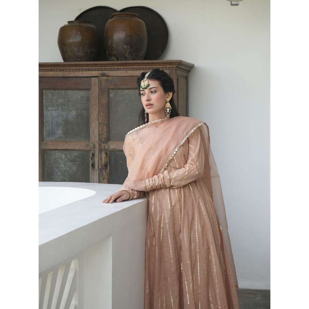 Taro india Beige Dream Kurta with Pant and Dupatta (Set of 3)