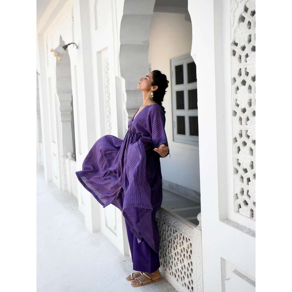 Taro india Dazzling Violet Kaftan with Pant (Set of 2)