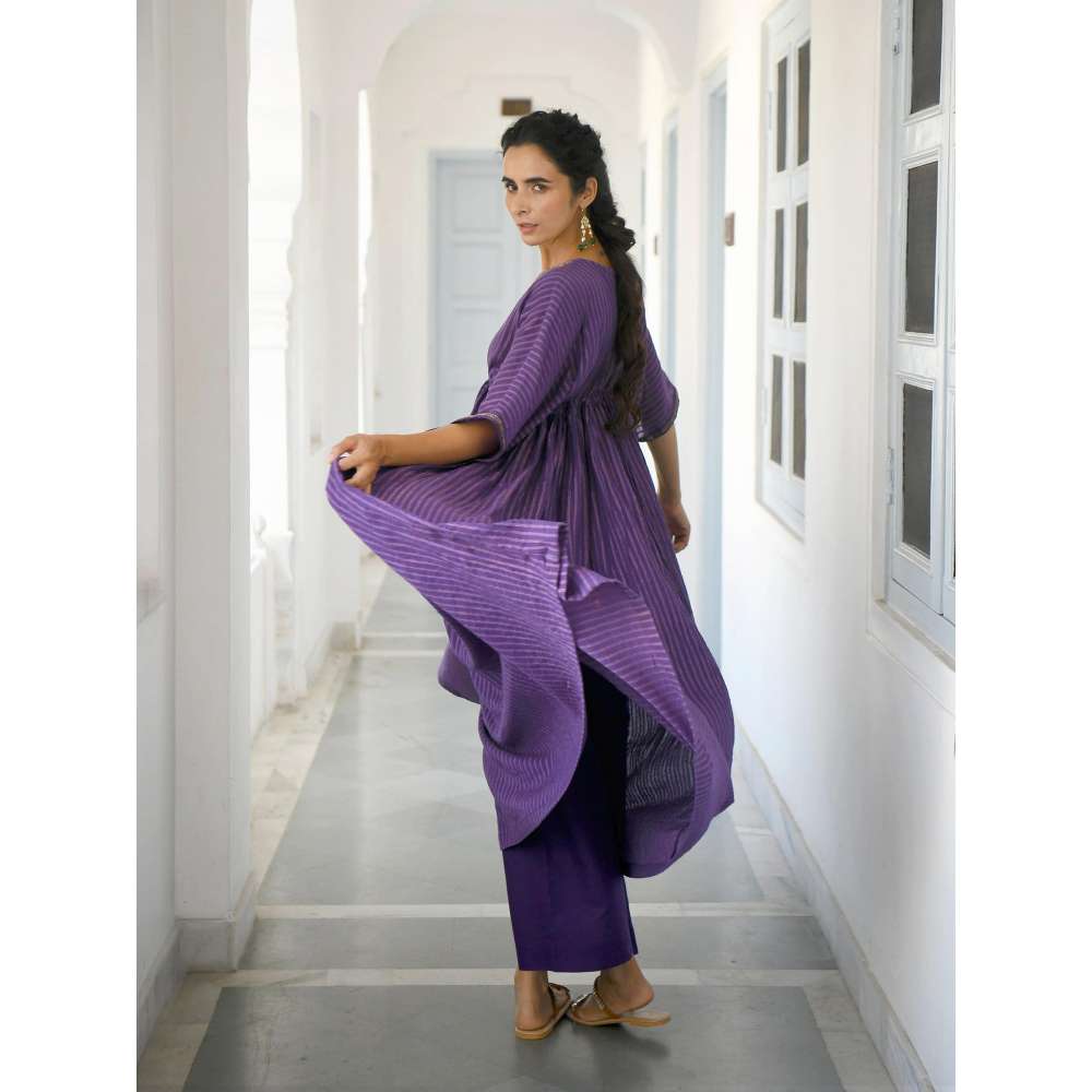 Taro india Dazzling Violet Kaftan with Pant (Set of 2)