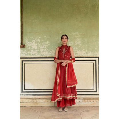 Taro India Sindhuri Kurta & Palazzo Red (Set of 4)