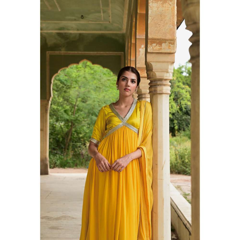 Taro India Kaner Kurta Mustard (Set of 3)