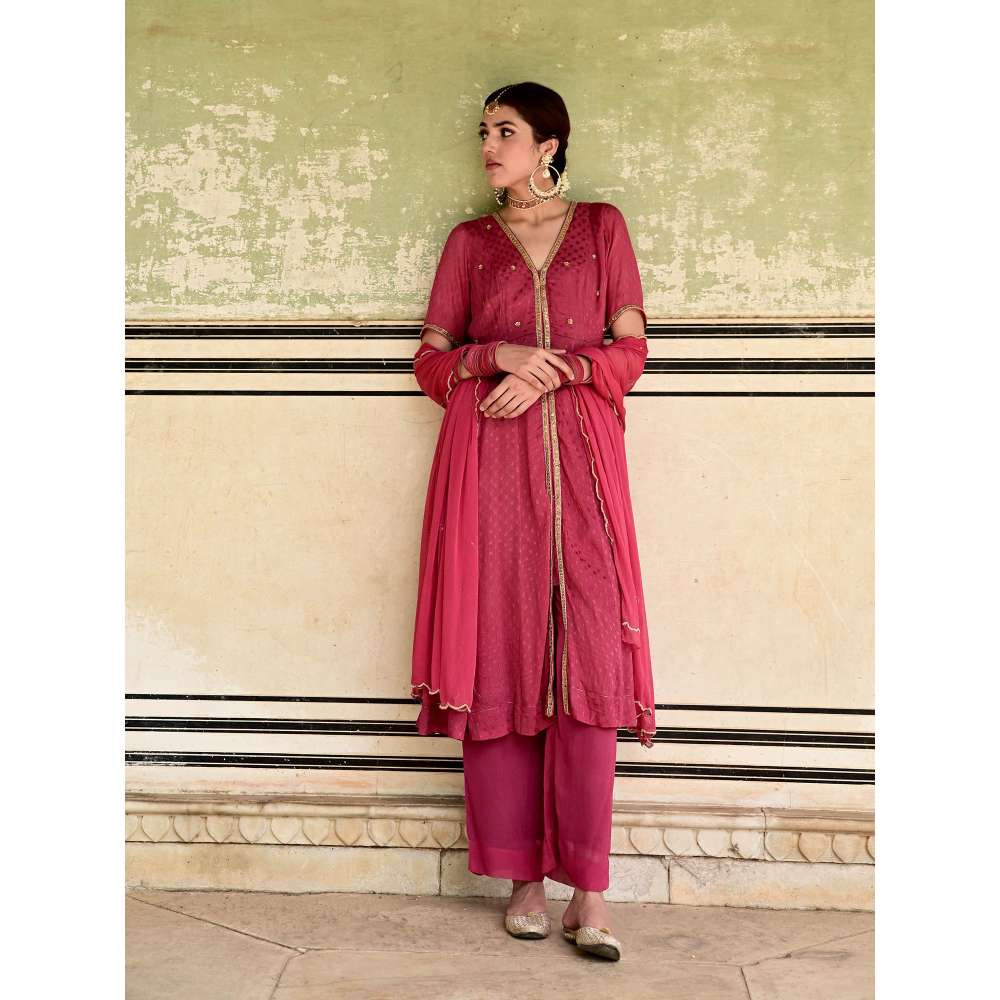 Taro India Surkh Maroon Kurta with Pant & Dupatta (Set of 3)