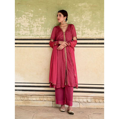 Taro India Surkh Maroon Kurta with Pant & Dupatta (Set of 3)