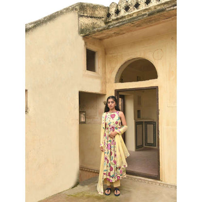 Taro India CanaryYellow Kurta with Pant and Dupatta (Set of 3)
