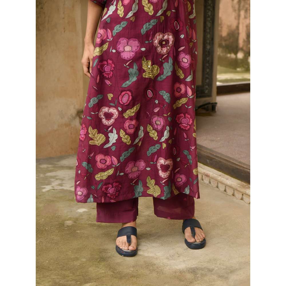 Taro India Auburn Kaftan Kurta with Pant (Set of 2)