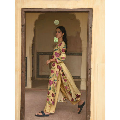 Taro India Corn Yellow Kurta with Pant and Dupatta (Set of 3)