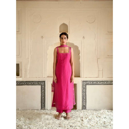 Taro India Pink Rose Kurta with Pant and Dupatta (Set of 3)