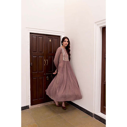 Taro India Amal Kurta With Pant And Crop Slip