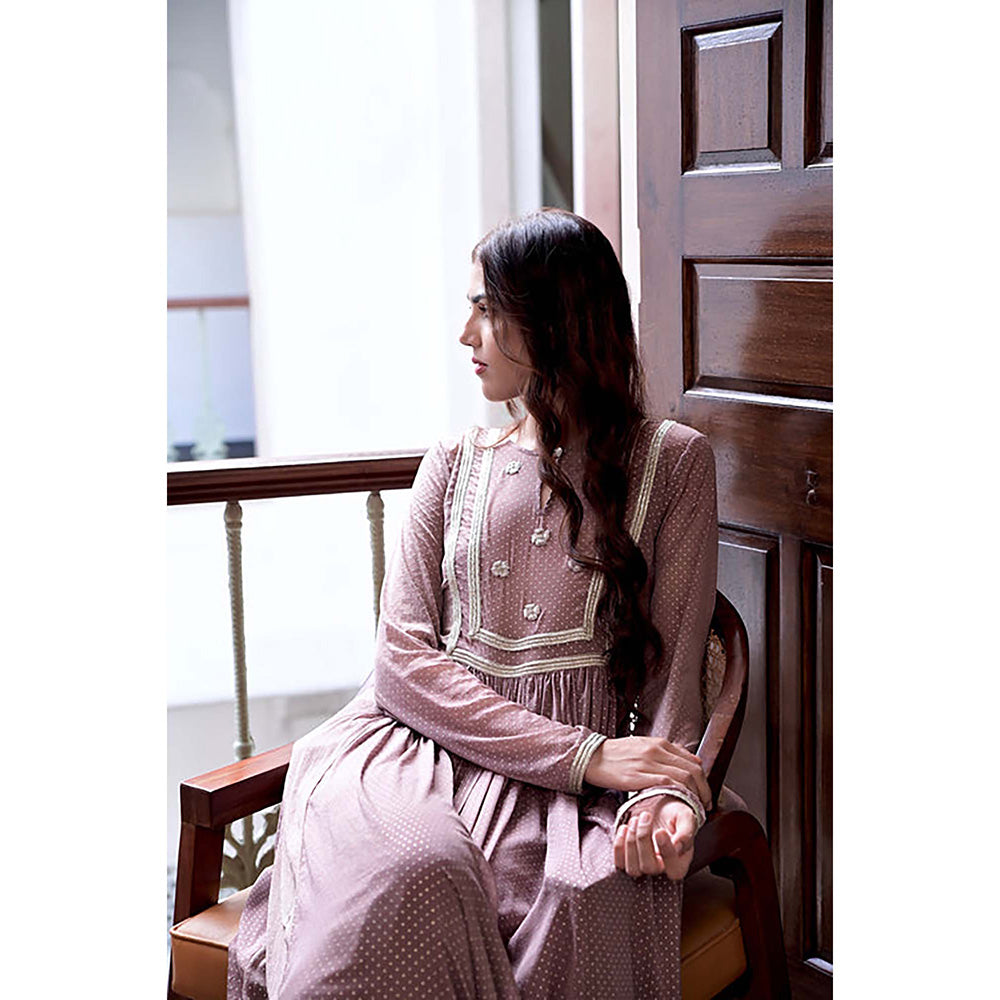 Taro India Amal Kurta With Pant And Crop Slip