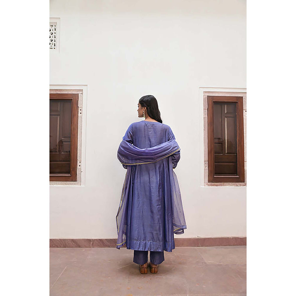 Taro India Shahnaz Kurta With Pant And Dupatta