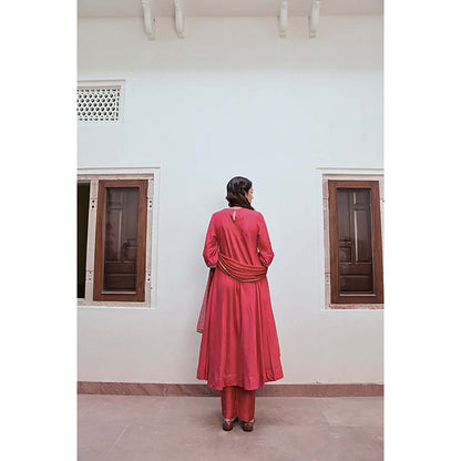 Taro India Aabroo Kurta With Pant And Dupatta