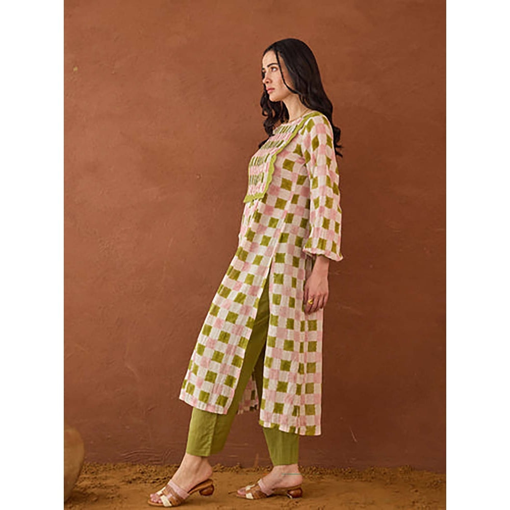 Taro India Beige Plaid Kurta With Pant And Dupatta