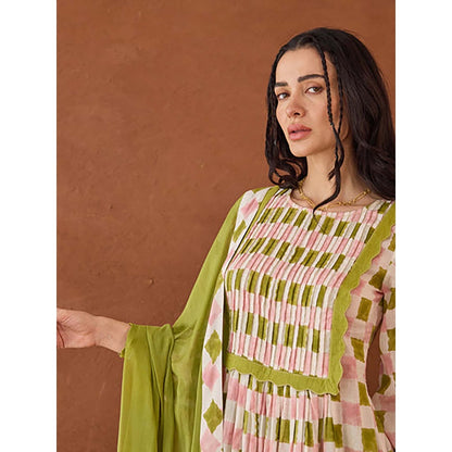 Taro India Beige Plaid Kurta With Pant And Dupatta