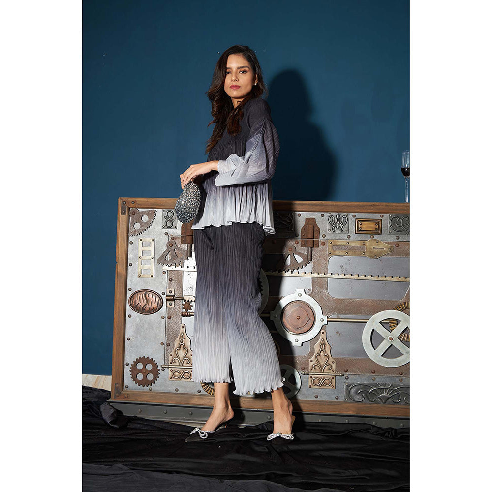 TASUVURE Grey Rylie Ruffle Ombre Co-Ord (Set of 2)