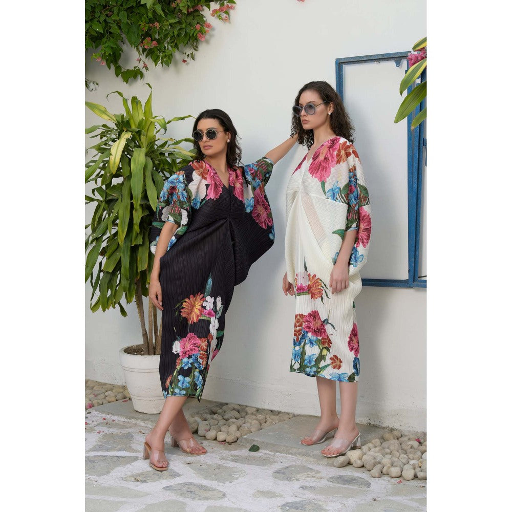 TASUVURE Black Kimono Kitsch Botanical Dress