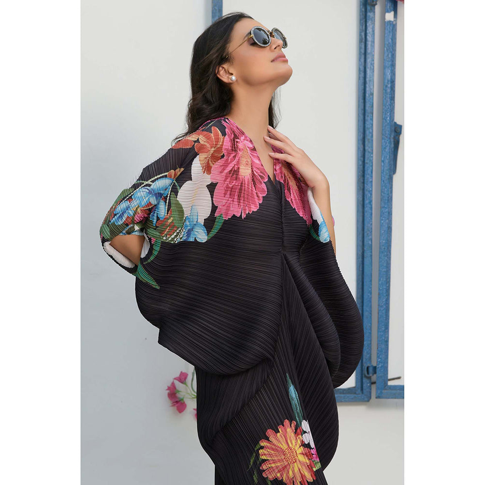 TASUVURE Black Kimono Kitsch Botanical Dress