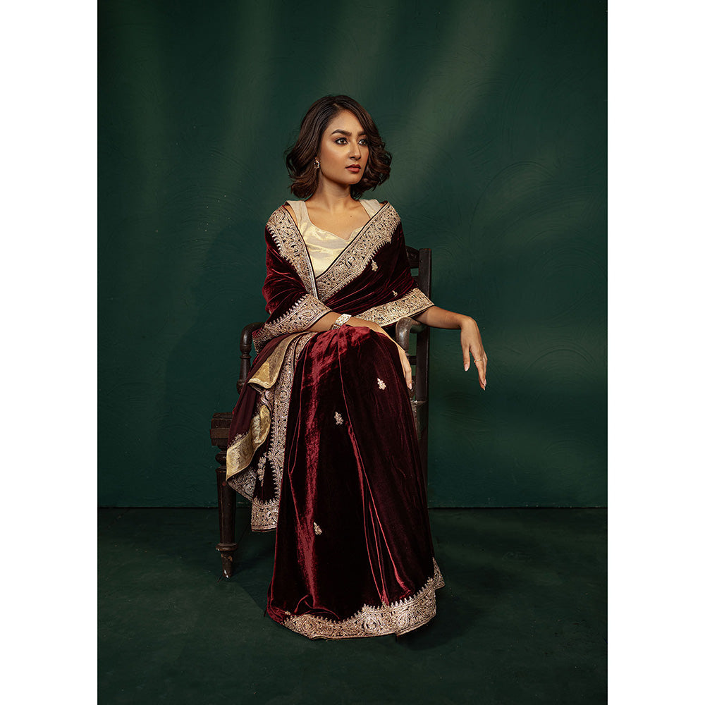 TATWAMM Maroon Saree with Unstitched