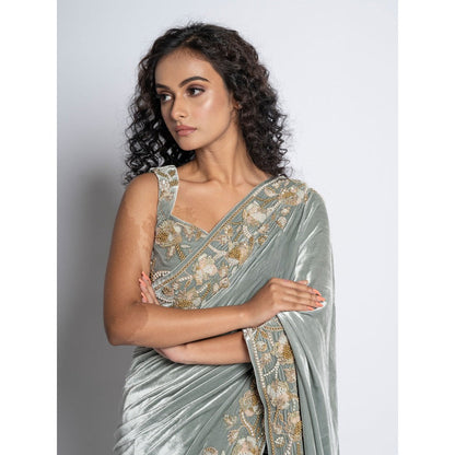 TATWAMM Sea Green Saree with Unstitched