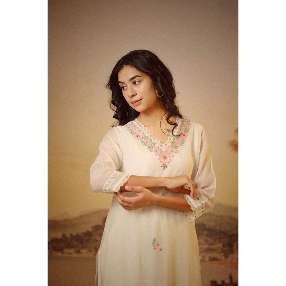 Tatwa Designs Ivory White Rangoon Kurta (Set of 3)