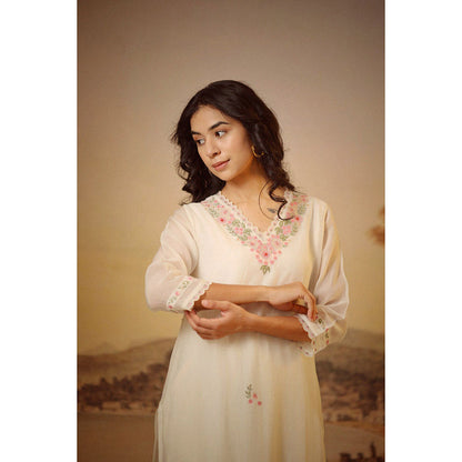 Tatwa Designs Ivory White Rangoon Kurta (Set of 3)